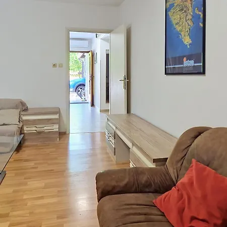 Διαμέρισμα Robi 1 By Interhome *