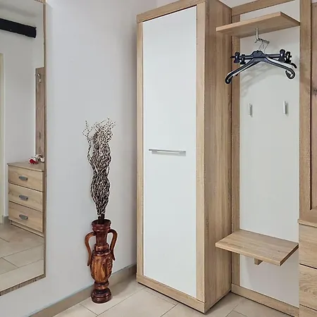 Robi 1 By Interhome Διαμέρισμα *